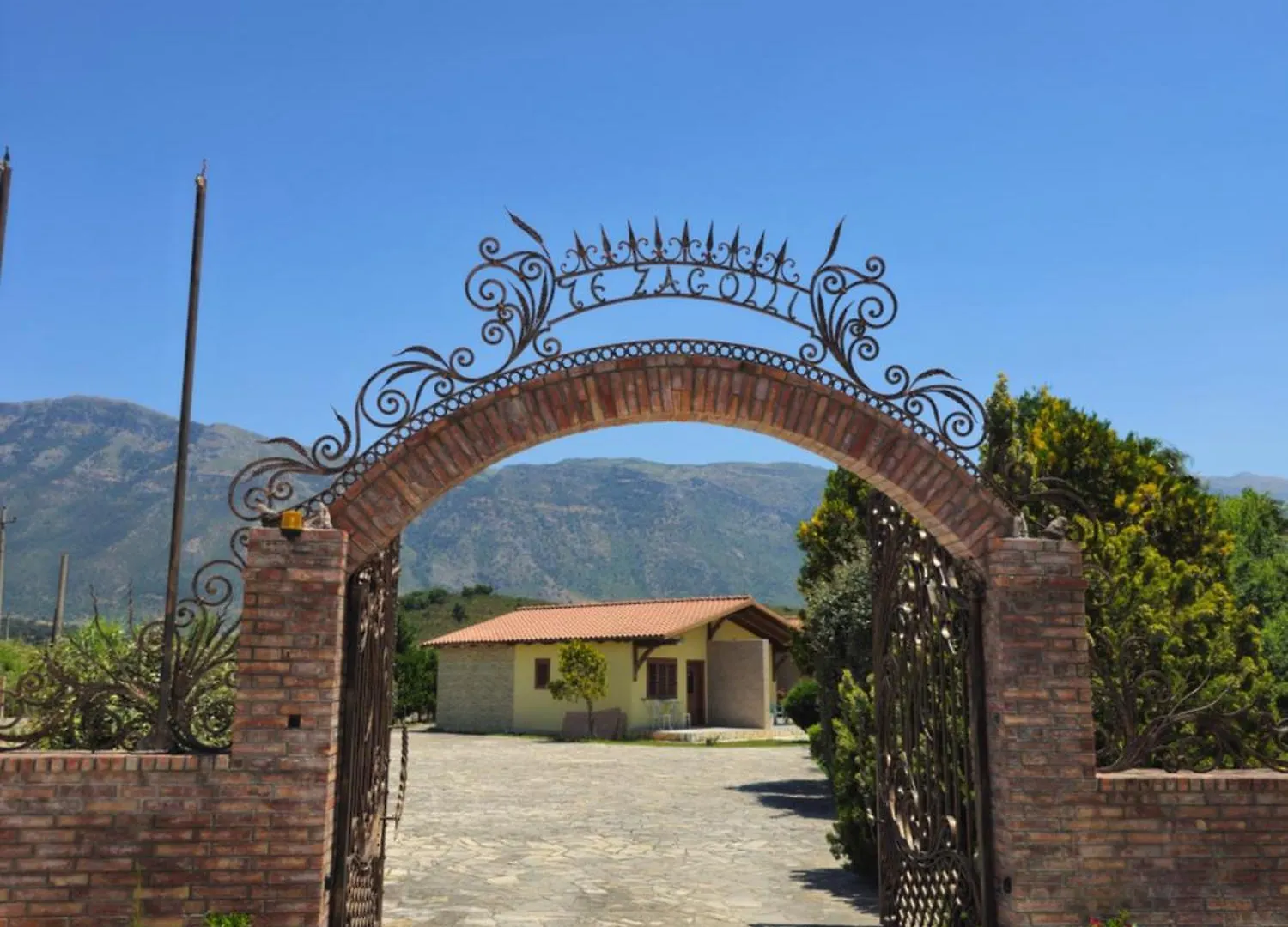 Resort Te Zagolli Orikum Albania